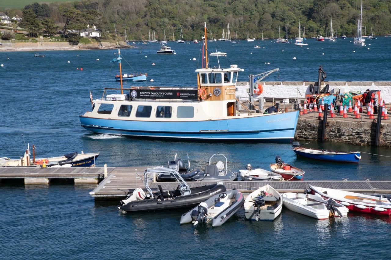 Ship And Castle Hotel St Mawes Extérieur photo