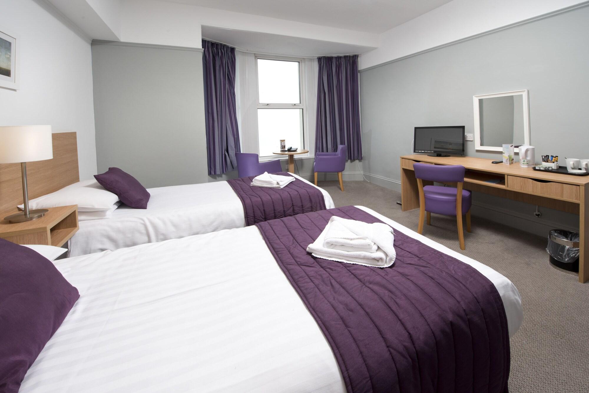 Ship And Castle Hotel St Mawes Extérieur photo