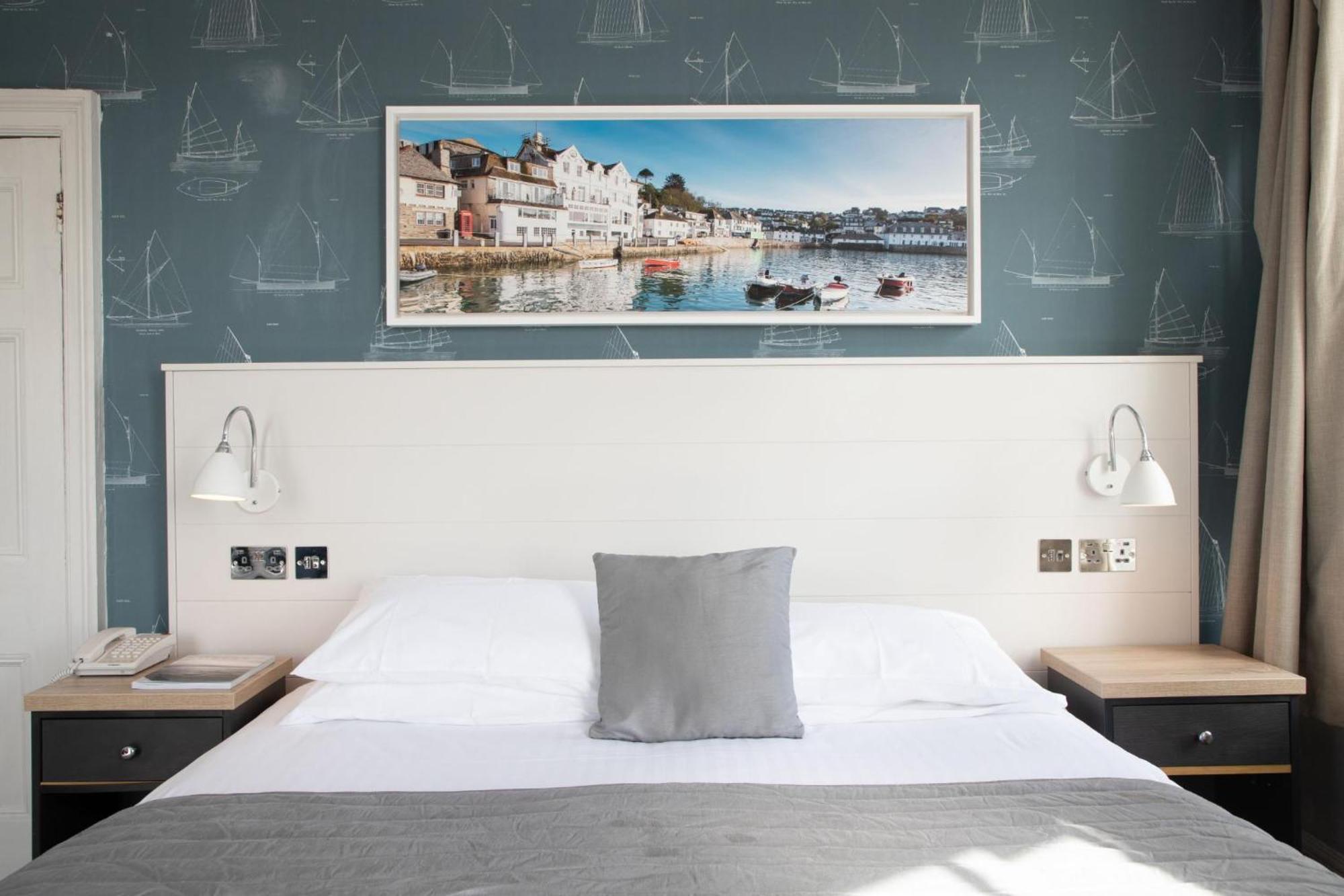 Ship And Castle Hotel St Mawes Extérieur photo